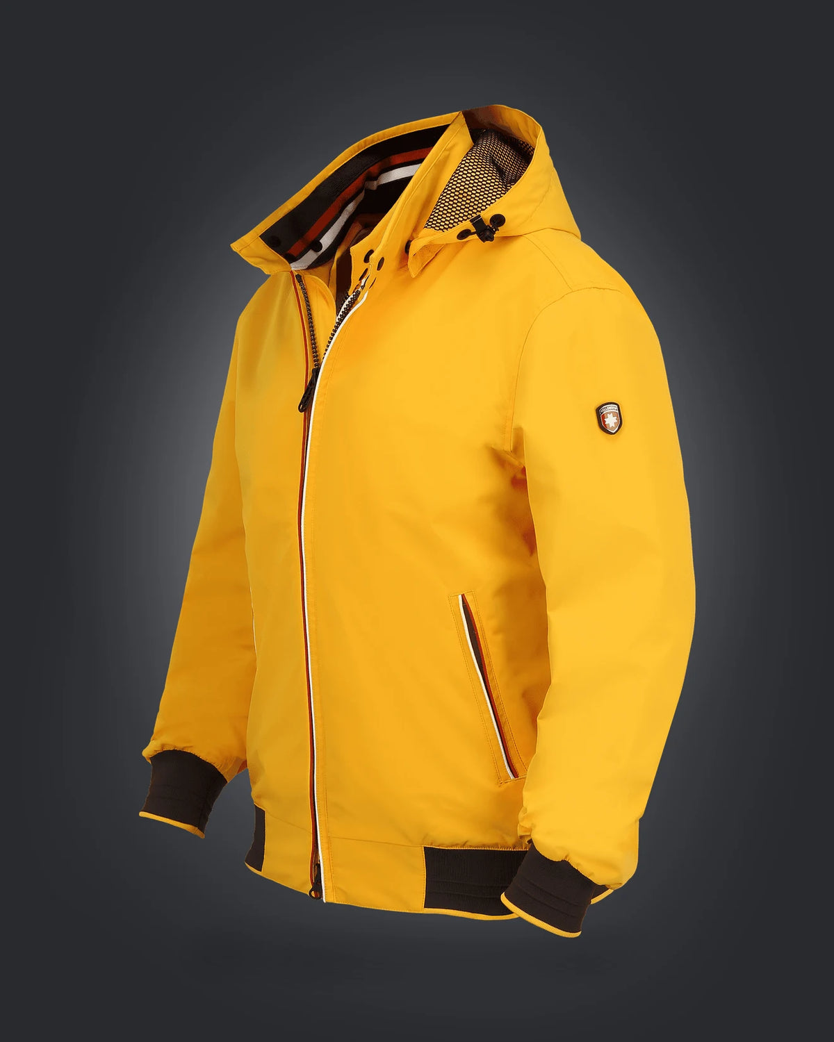 College,825, Yellow/White