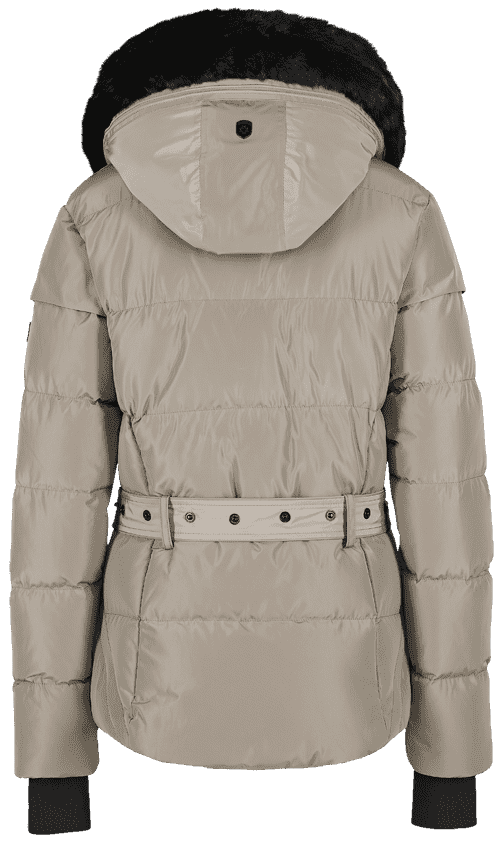 Tivana, PrincessAirTec, Sand