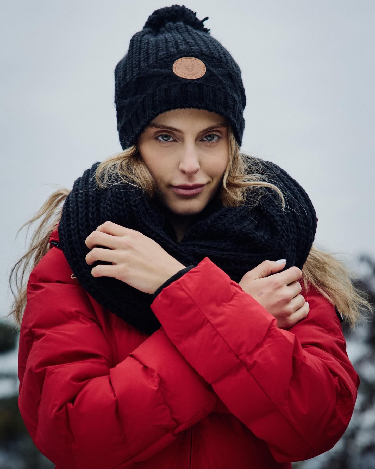 Kínálatunkban téli kiegészítők is megtalálhatók többféle színben!🧤🧣 Sapkák, sálak és kesztyűk a hideg napokra.❄️ #wellensteyn #wellensteynhungary #divat #ruha #outfit #fashion #womensfashion #mensfashion #newseason #newcollection #újkollekció #winterfashion #kiegészítő #sapka #sál